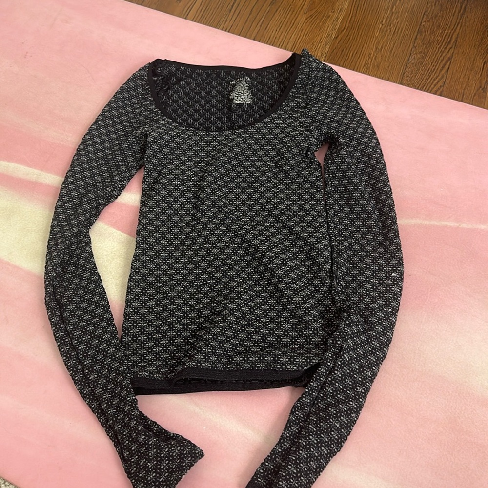FREE PEOPLE - seemless long sleeve